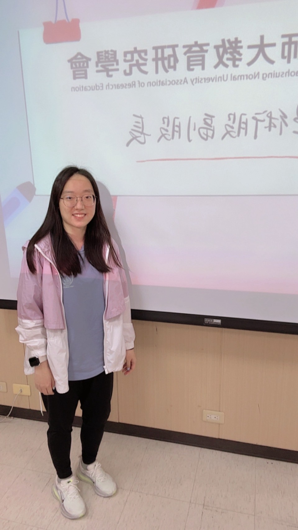 學術股副股長 陳力瑄圖片