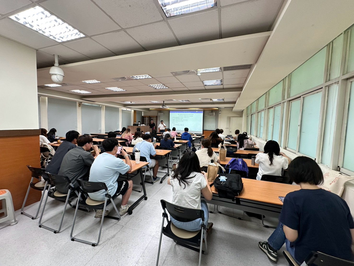 115學年度第1學期_期初會員大會圖片